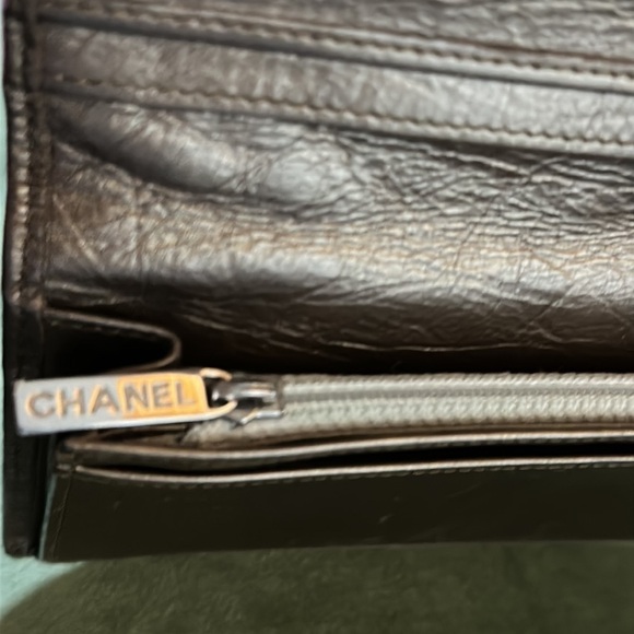Chanel Gold Cambon Quilted Leather CC Bifold Long Wallet - Picture 9 of 17